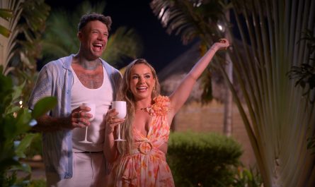 Dave and Sophie celebrating together on Perfect Match Season 4